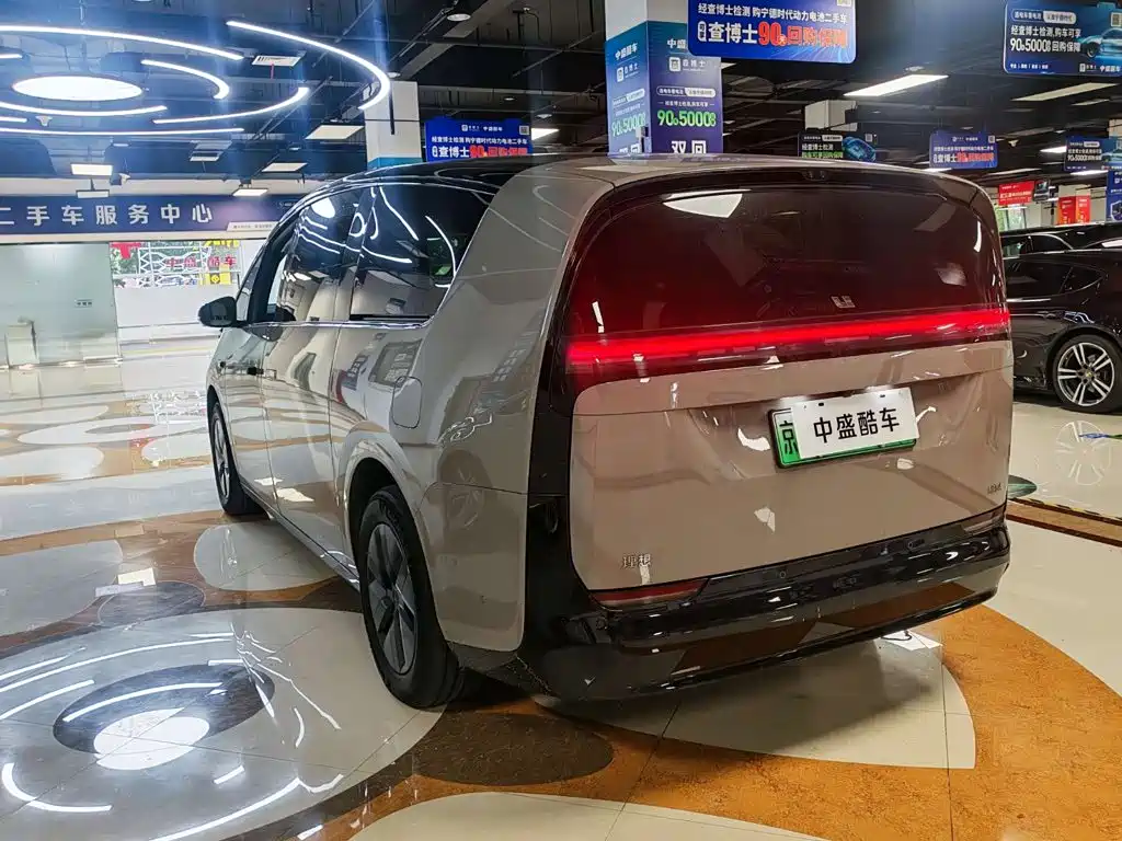 Li Auto Li MEGA — миниатюра 6