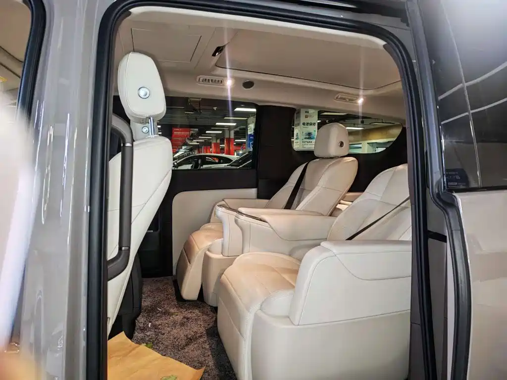 Li Auto Li MEGA — миниатюра 9