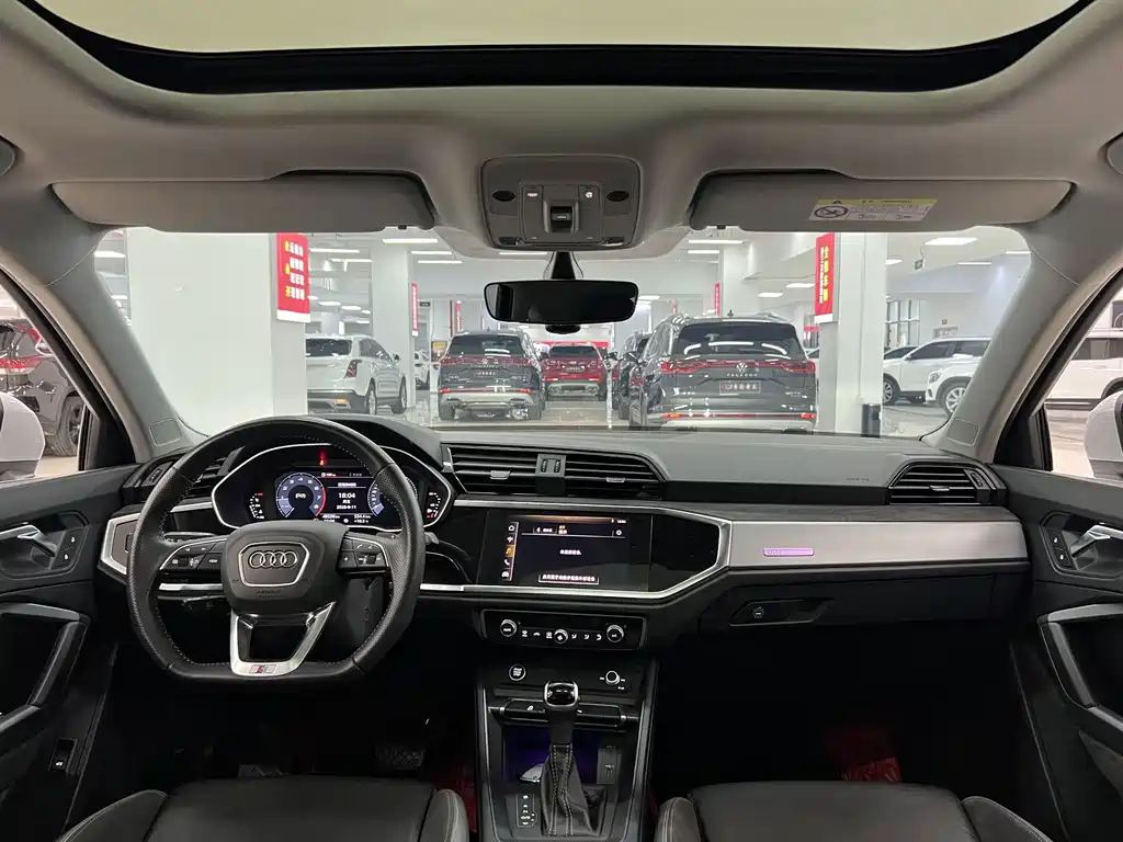 Audi Q3 Sportback — миниатюра 7