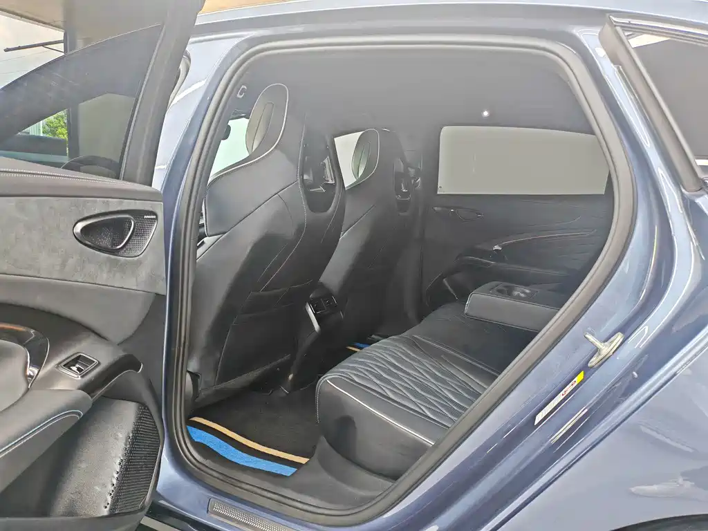 BYD Seal — миниатюра 15
