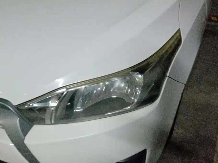 Toyota Yaris L — миниатюра 5