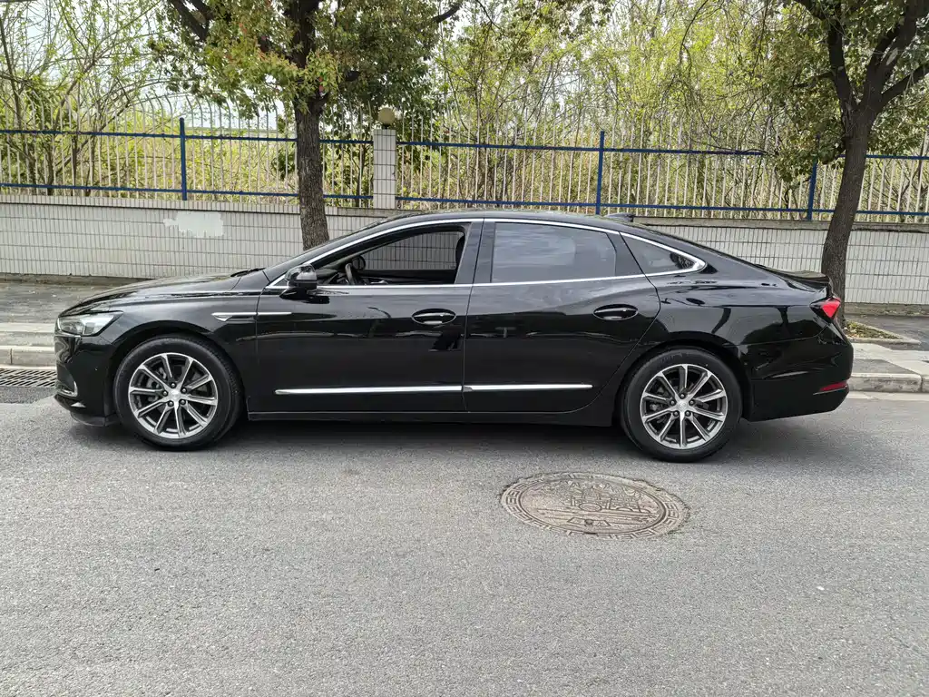 Buick LaCrosse 2022 652T Luxury