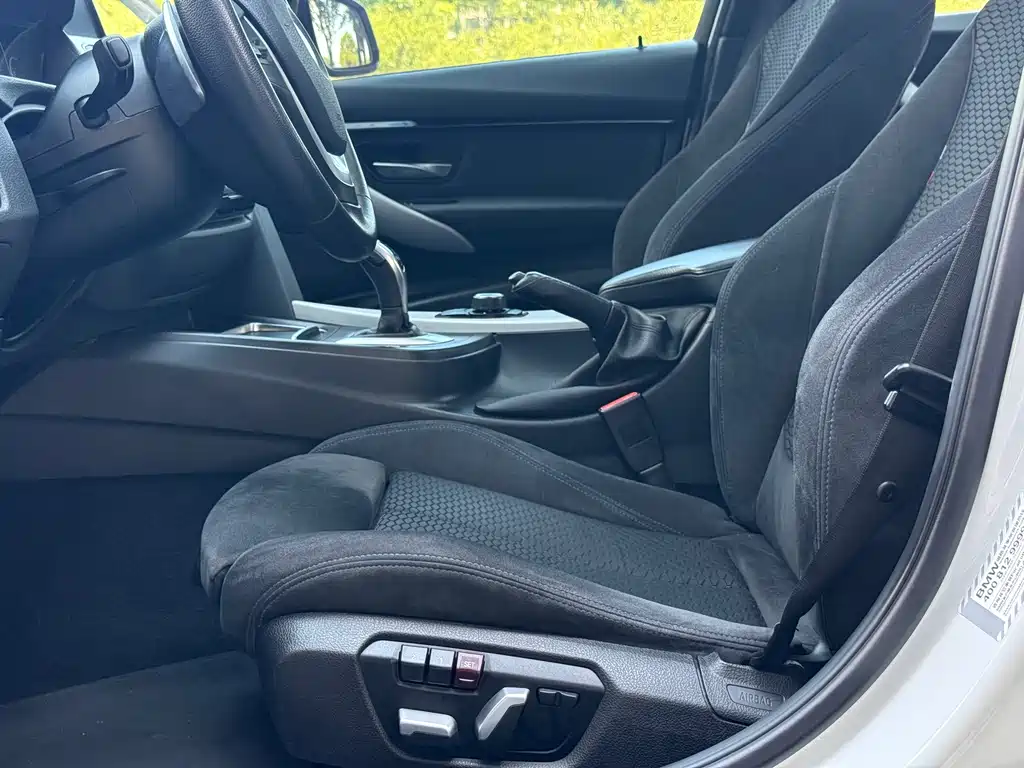 BMW 3 Series — миниатюра 10