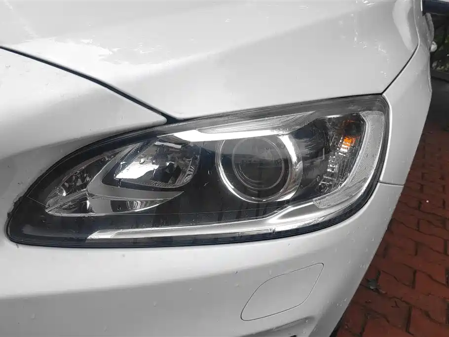 Volvo S60 2018 S60L T3
