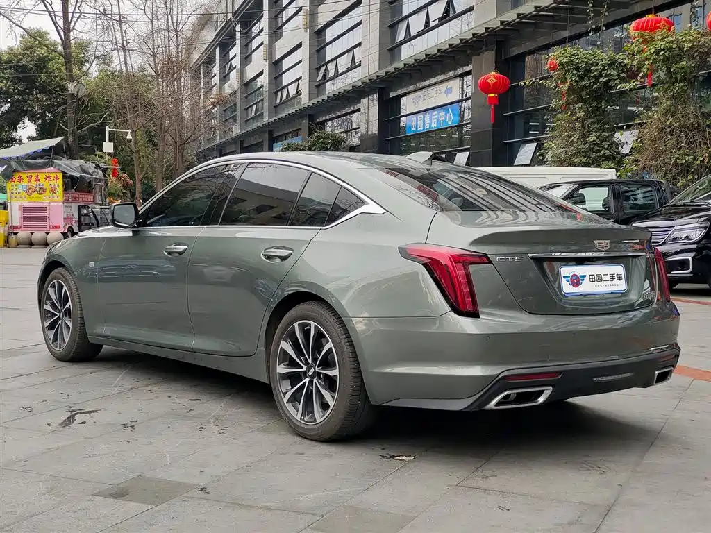 CADILLAC CT5