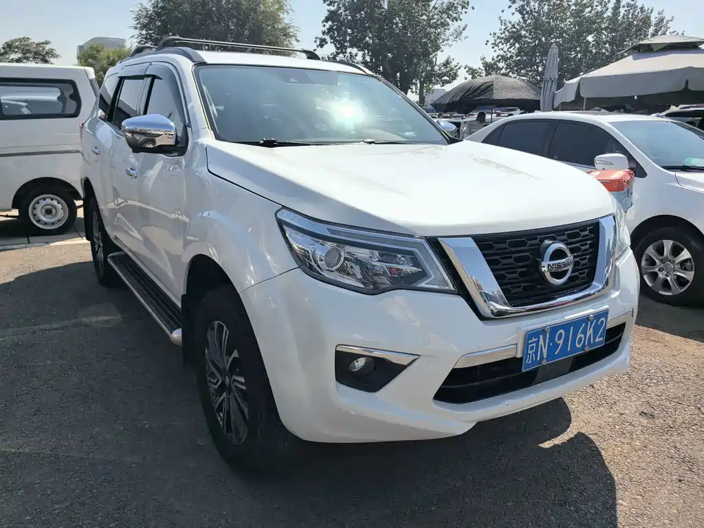 Nissan Terra — миниатюра 4