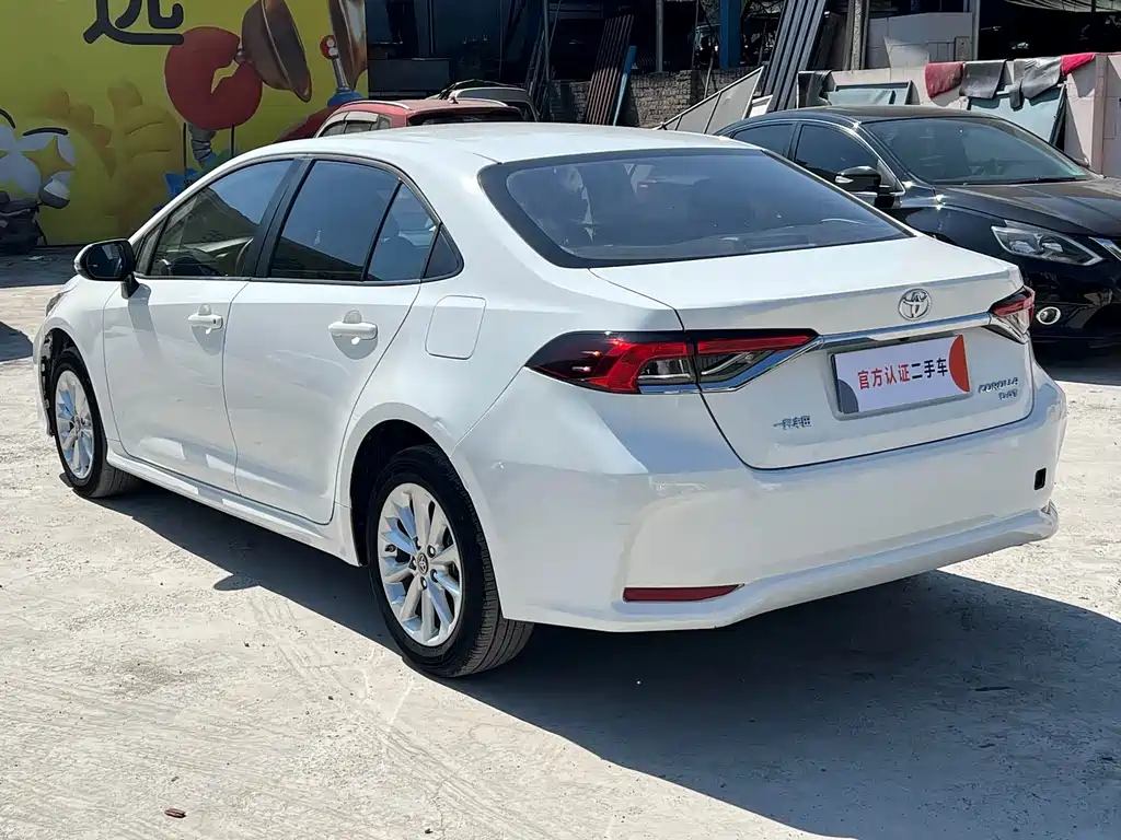 Toyota Corolla — миниатюра 4