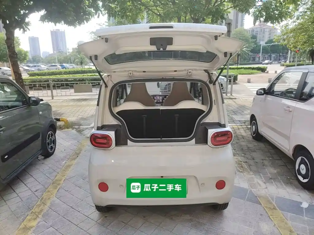 Wuling MINIEV — миниатюра 19