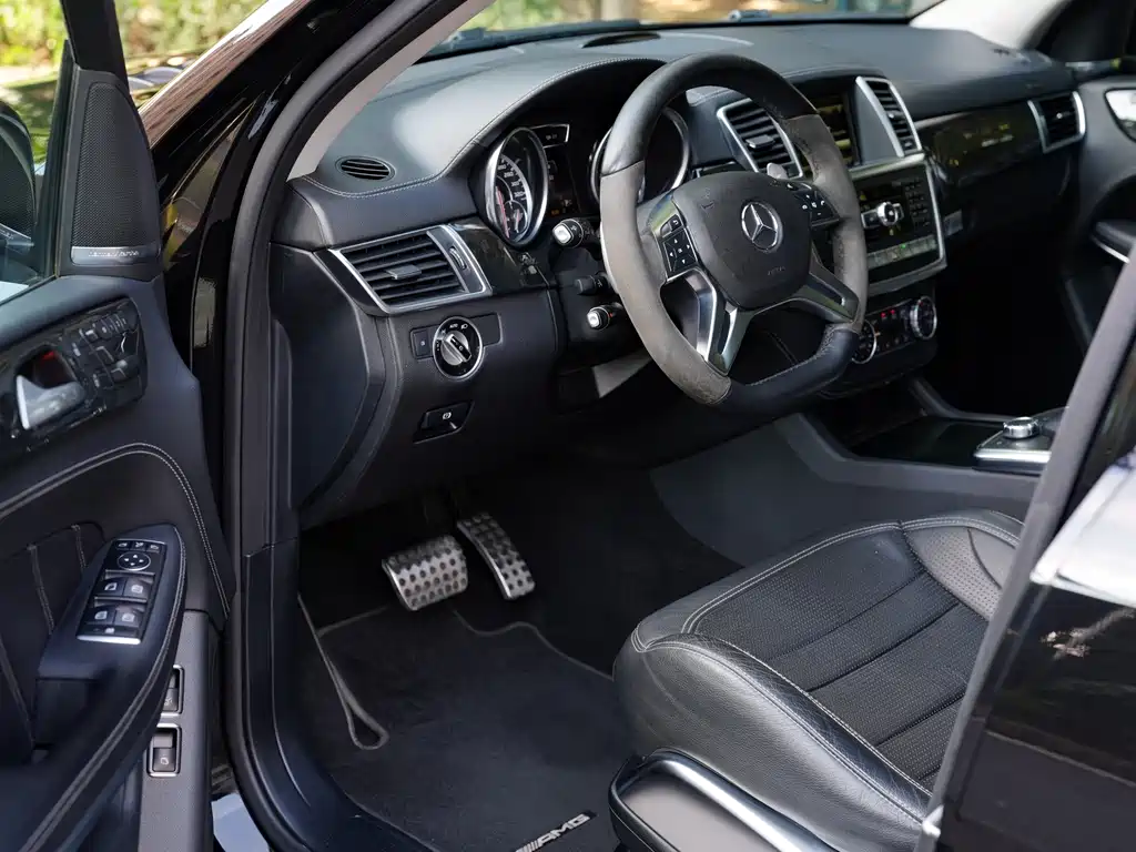 Mercedes-Benz GL-Class AMG — миниатюра 18