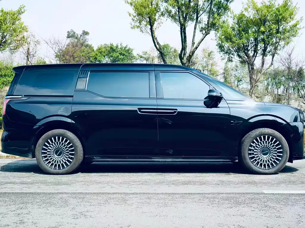 ZEEKR EXTREME KRYPTON 009