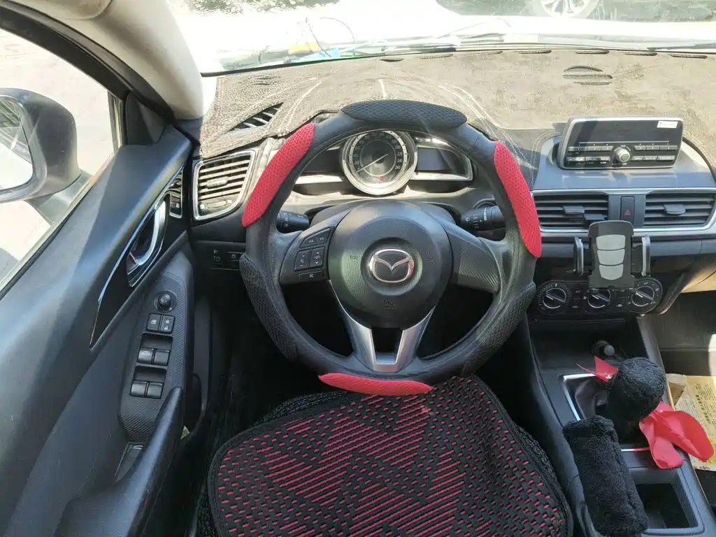 Mazda 3 Axela — миниатюра 12