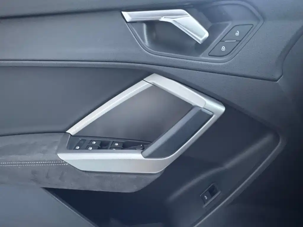 Audi Q3 — миниатюра 17