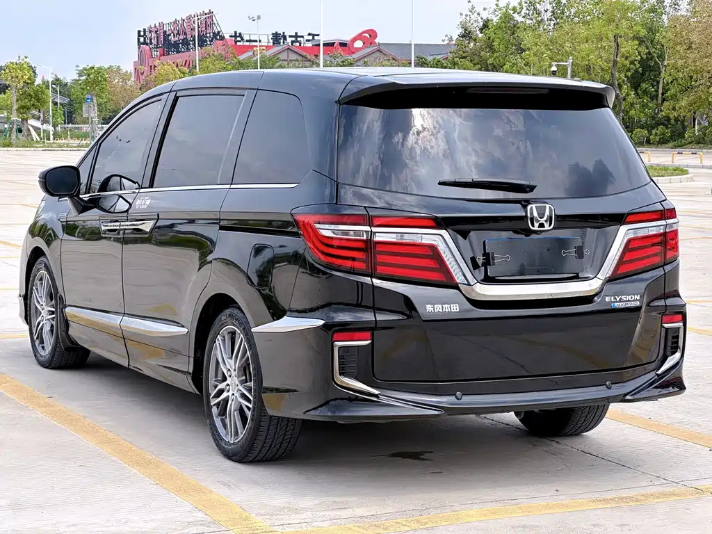 Honda Elysion 2019 2.0L Luxury