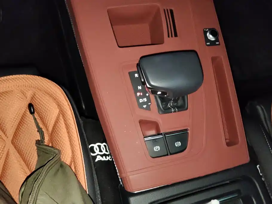 Audi Q5L — миниатюра 16