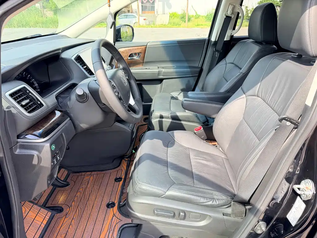 Honda Odyssey — миниатюра 8