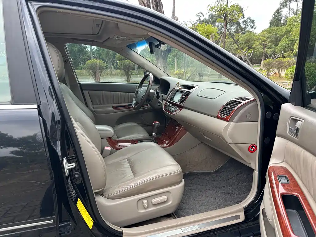 Toyota Camry 05 2.4L AT