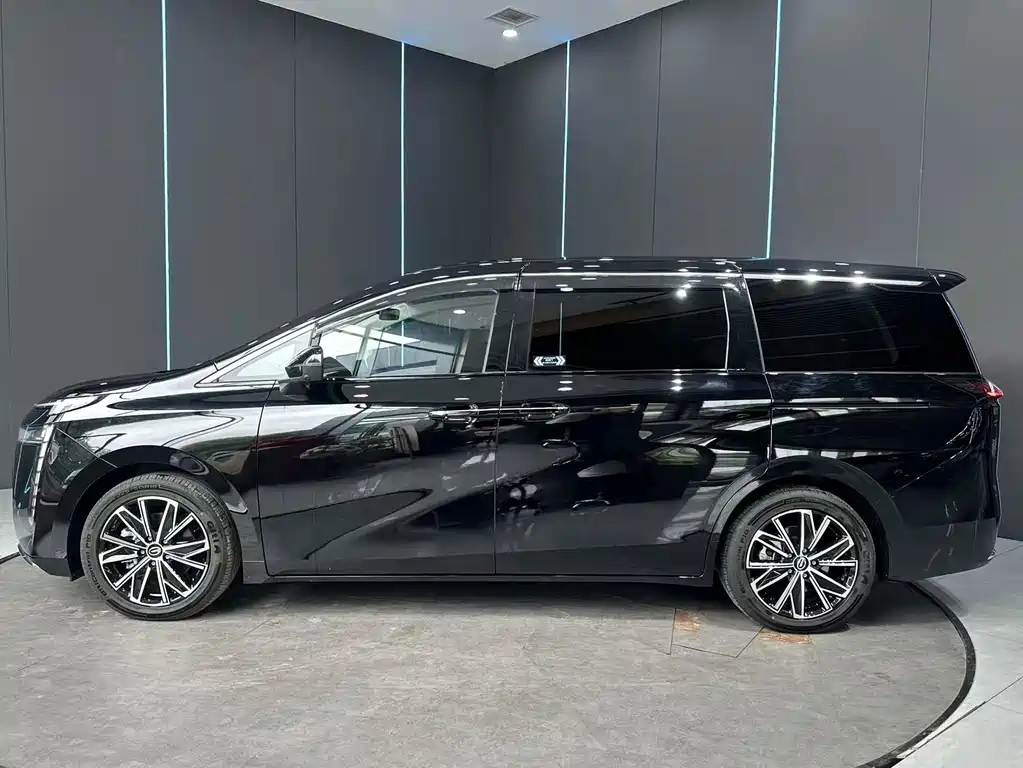 GAC Motor Trumpchi E8 — миниатюра 4