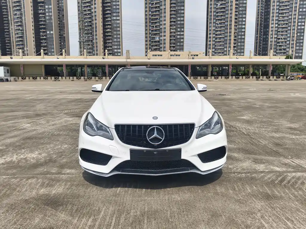 Mercedes-Benz E-Class (Import) — миниатюра 2