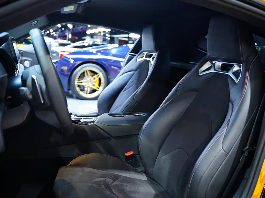 Toyota Supra — миниатюра 10