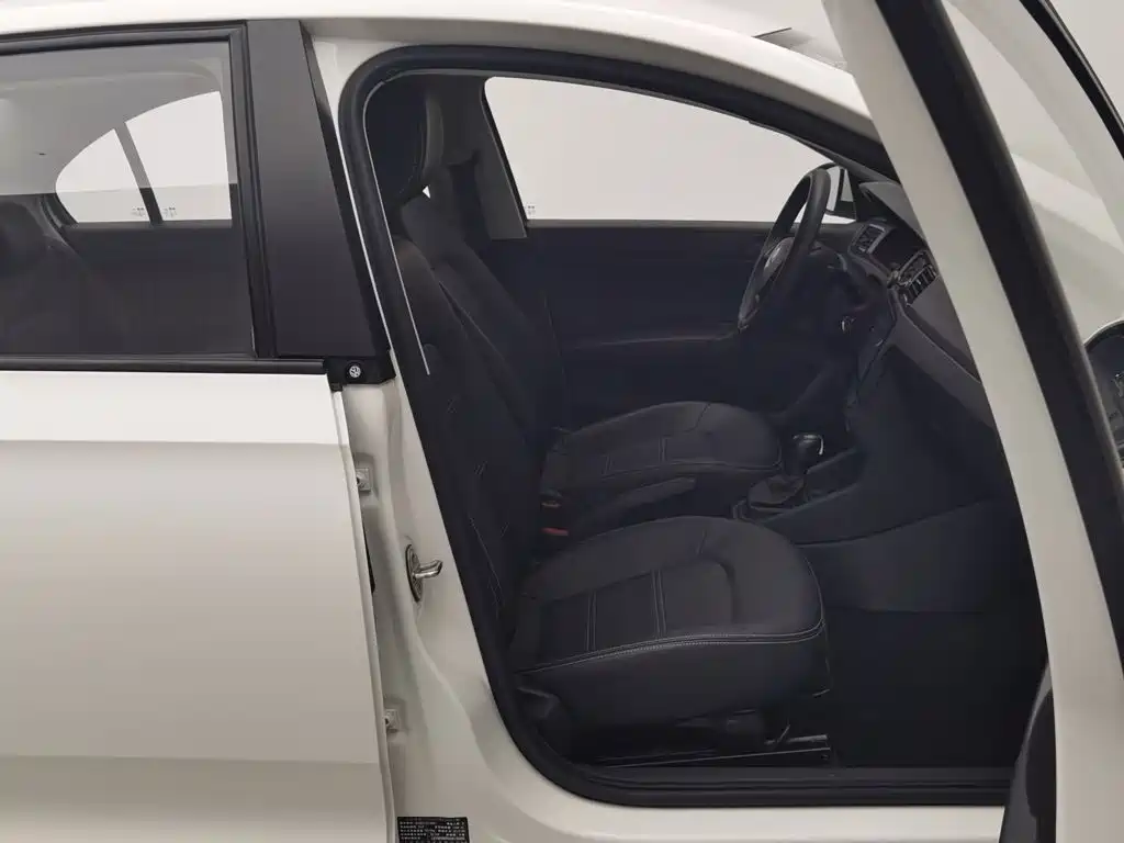 Volkswagen Santana — миниатюра 23