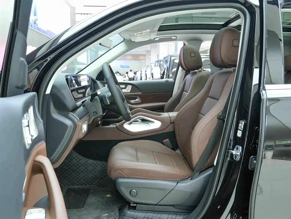 Mercedes-Benz GLE (Import) — миниатюра 11