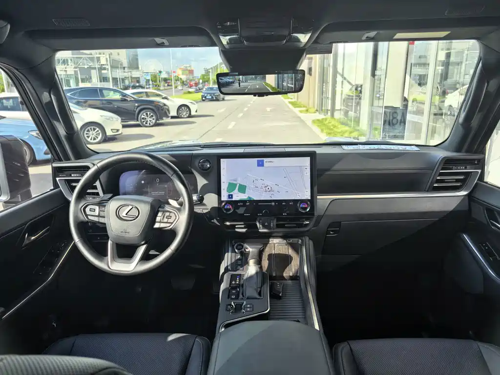 Lexus GX — миниатюра 13