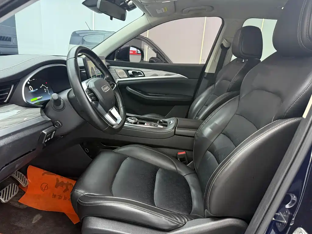 Skyworth EV6 — миниатюра 4