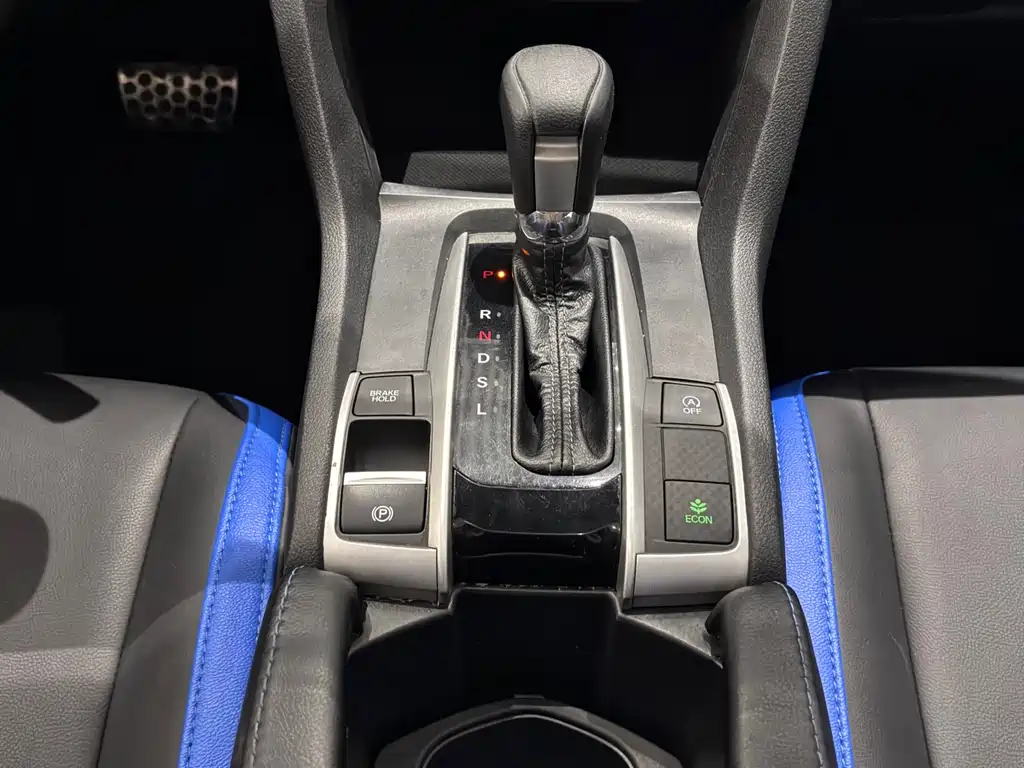 Honda Civic 2019 220TURBO CVT V