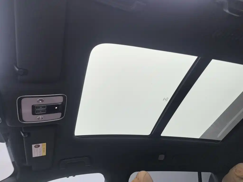 Li Auto Li ONE — миниатюра 14
