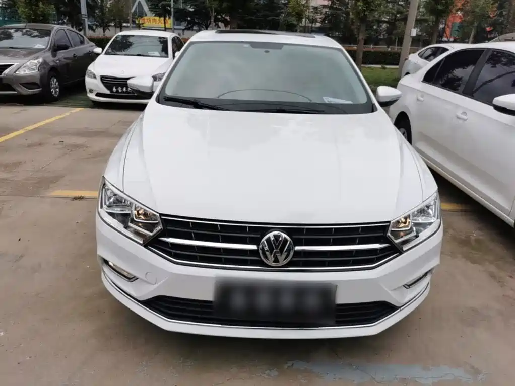 Volkswagen Bora — миниатюра 3