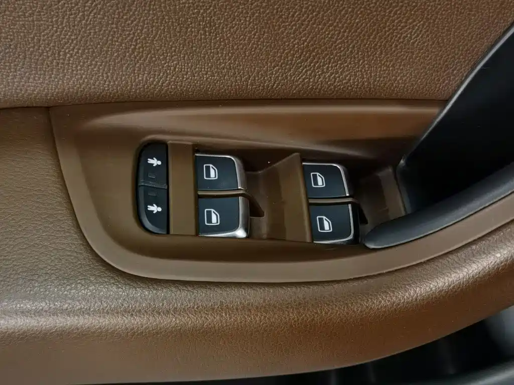 Audi A6L — миниатюра 9