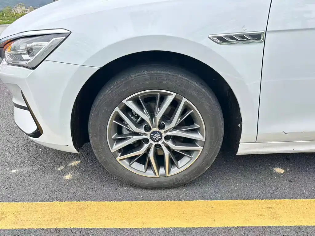 BYD Qin PLUS — миниатюра 19