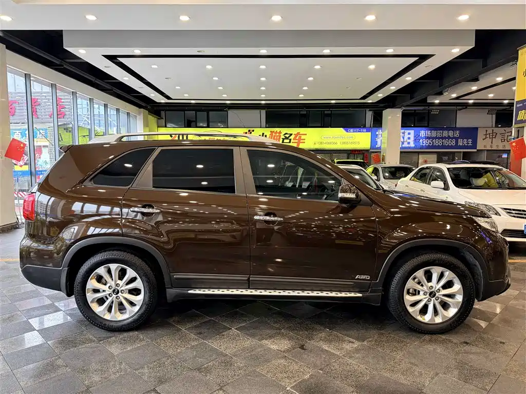 Kia Sorento — миниатюра 10