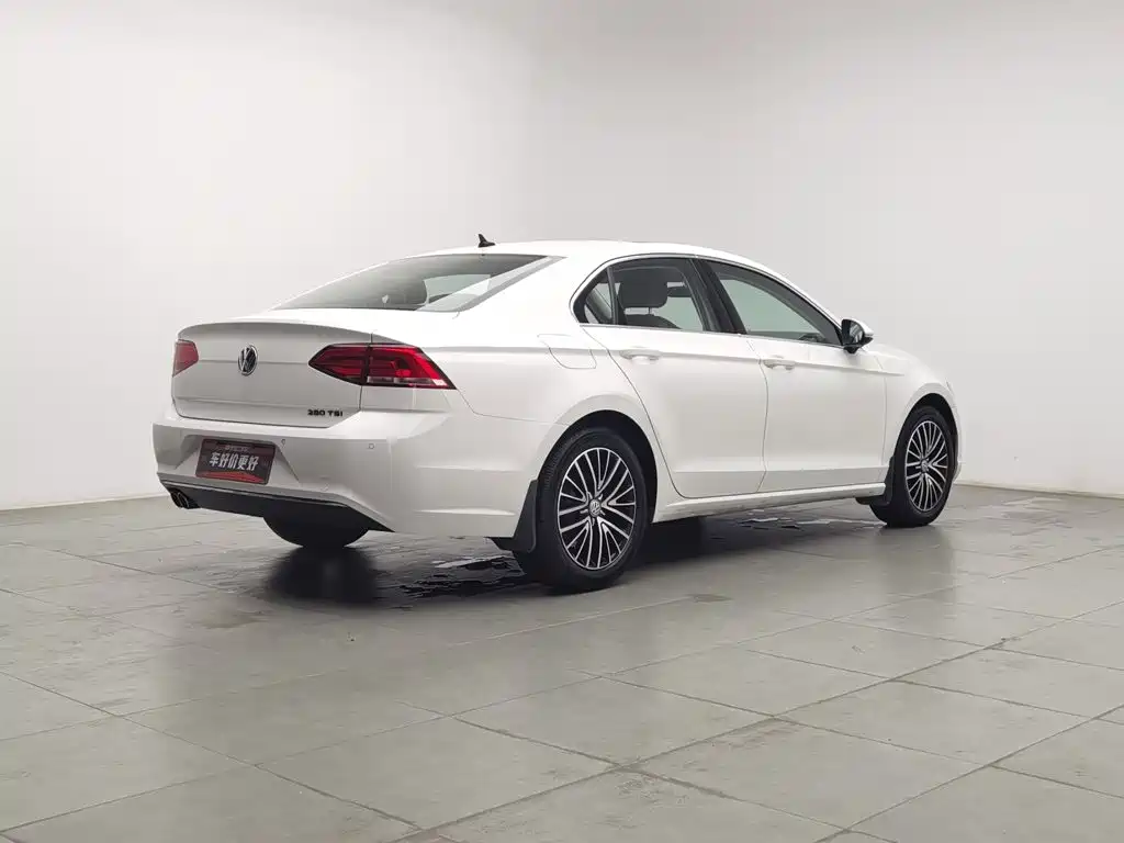 Volkswagen Lamando — миниатюра 2
