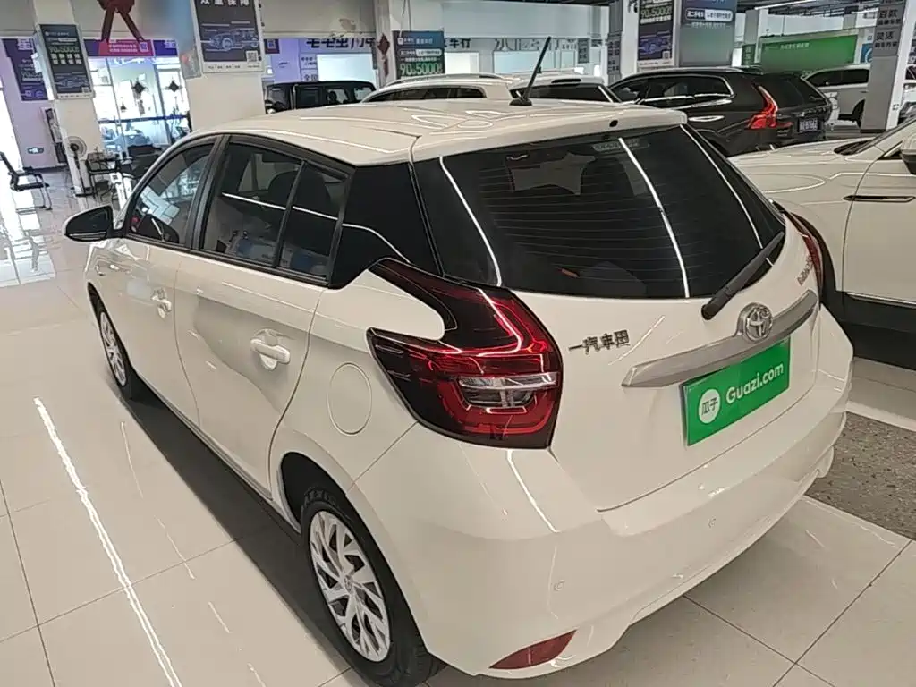 Toyota Vios FS — миниатюра 5