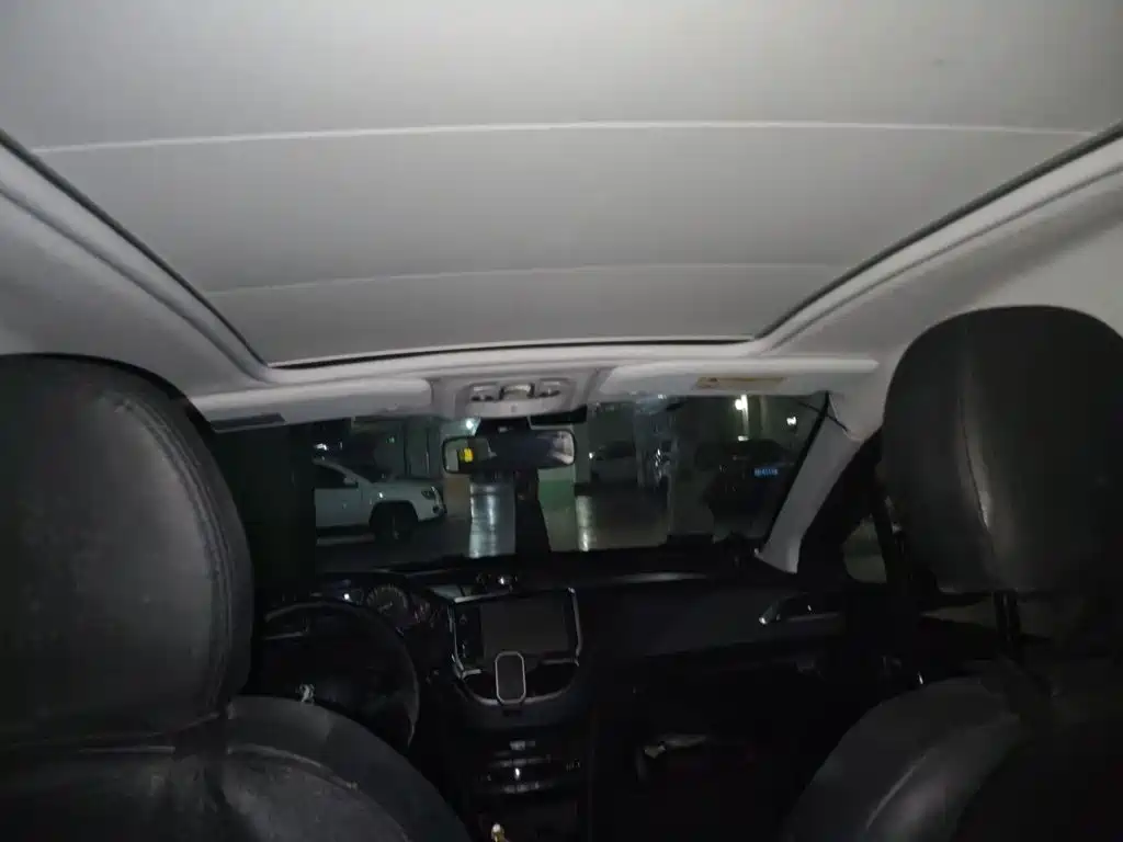 Peugeot 2008 — миниатюра 14
