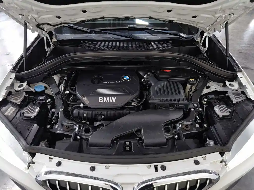 BMW X1 — миниатюра 6
