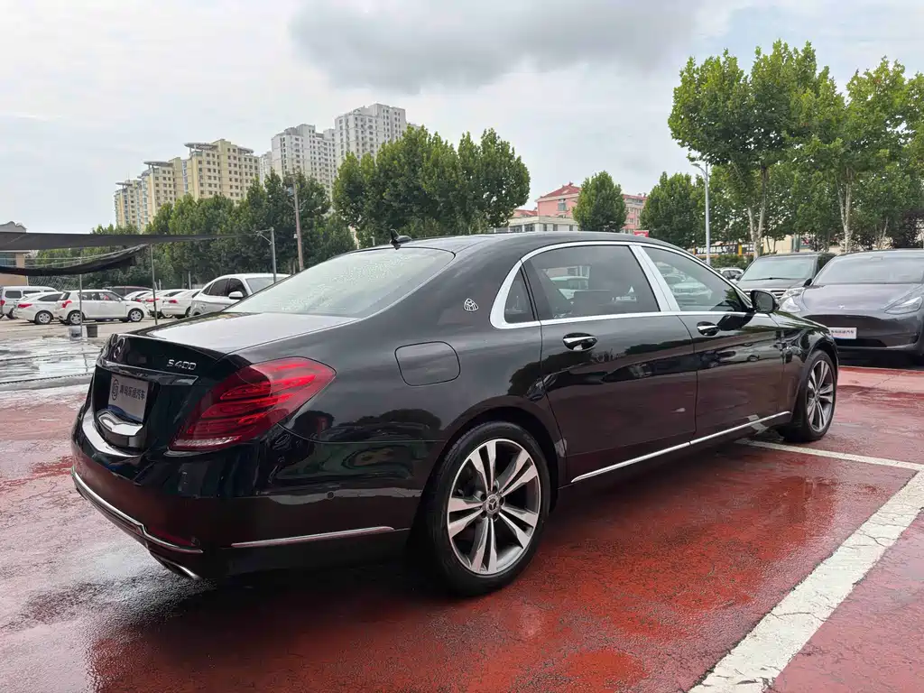 Mercedes-Benz S-Class — миниатюра 6