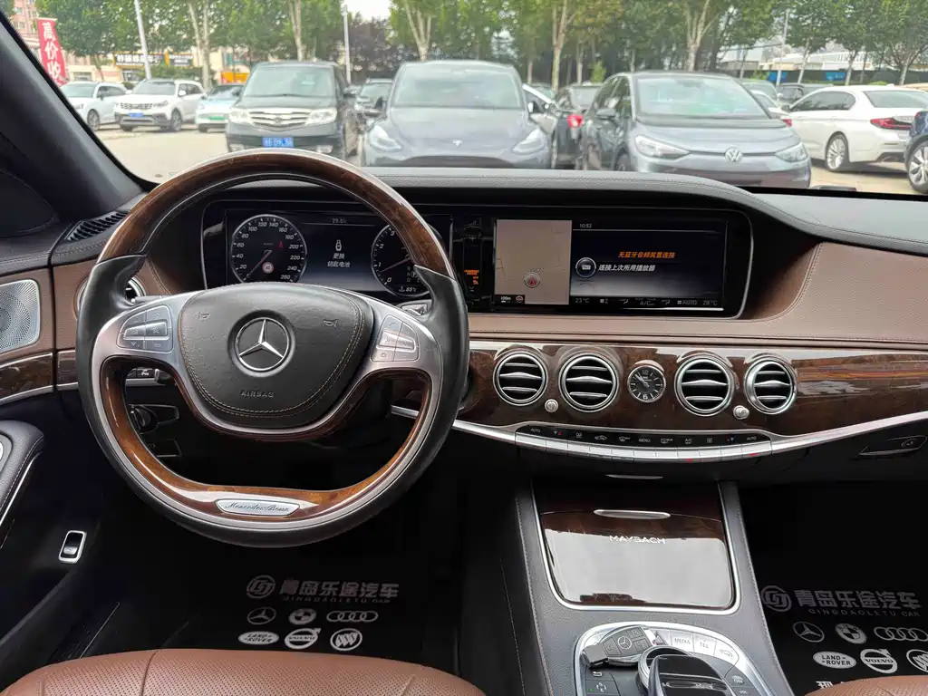 Mercedes-Benz S-Class — миниатюра 13
