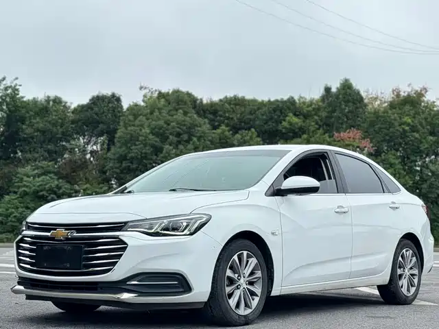 CHEVROLET CRUZE 2020