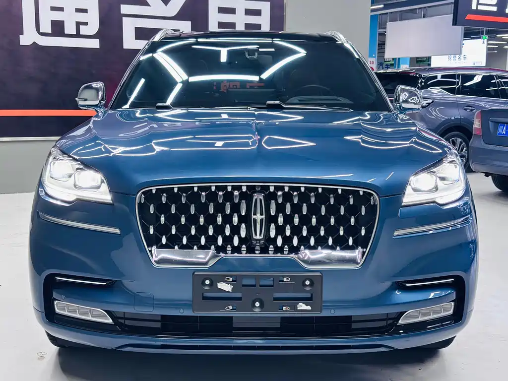 Lincoln Aviator — миниатюра 7