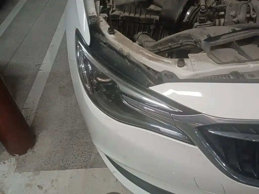 Buick Excelle — миниатюра 7