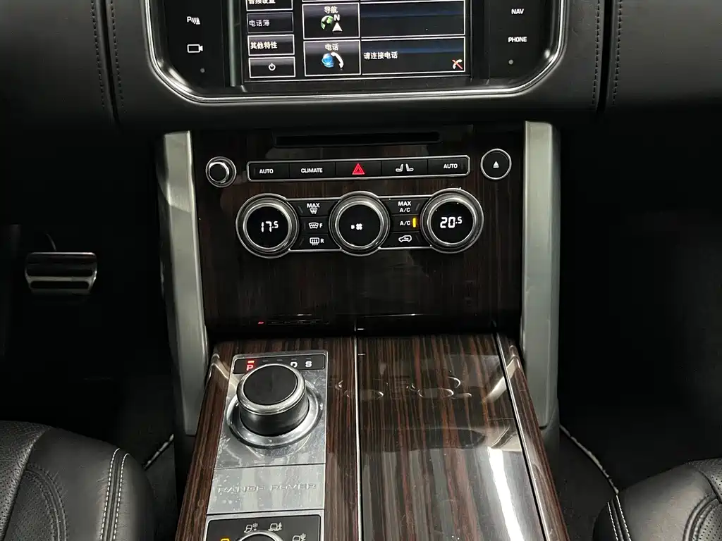 Land Rover Range Rover — миниатюра 5