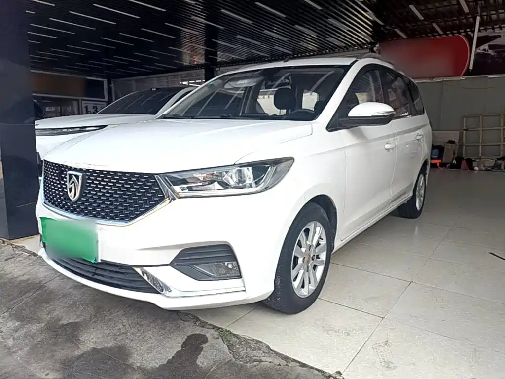 Baojun 360