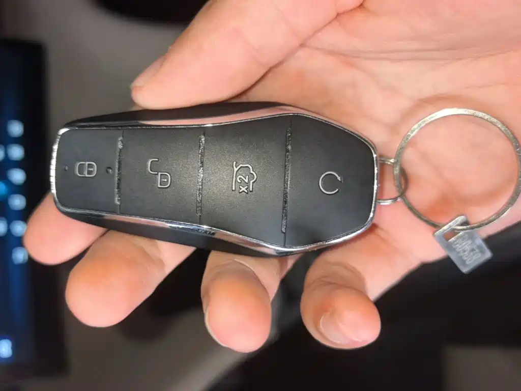 BYD Dolphin — миниатюра 9