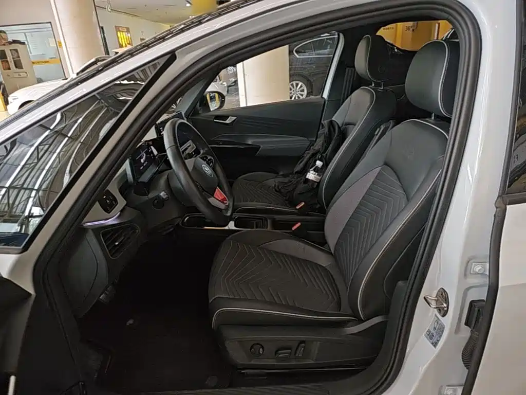 Volkswagen ID.3 — миниатюра 15