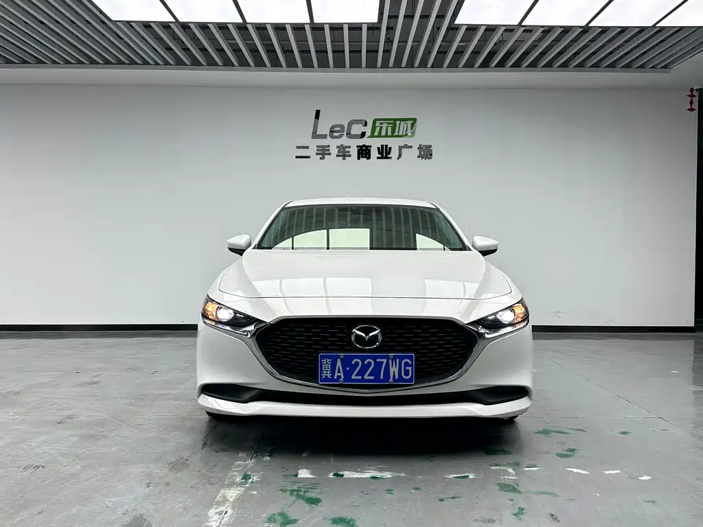 MAZDA 3 ANGKESAILA
