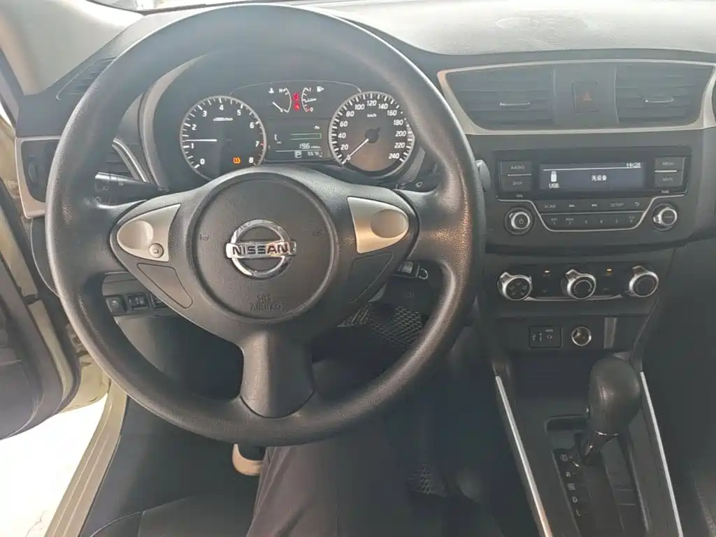 Nissan Sylphy — миниатюра 10