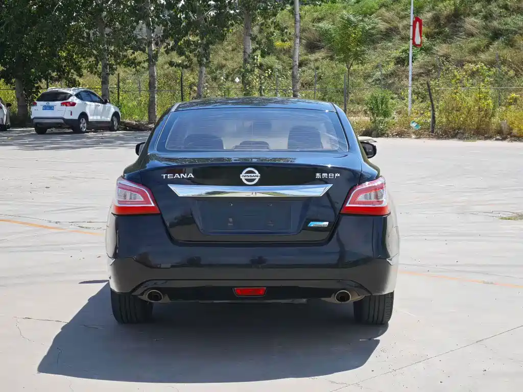 Nissan Teana — миниатюра 5