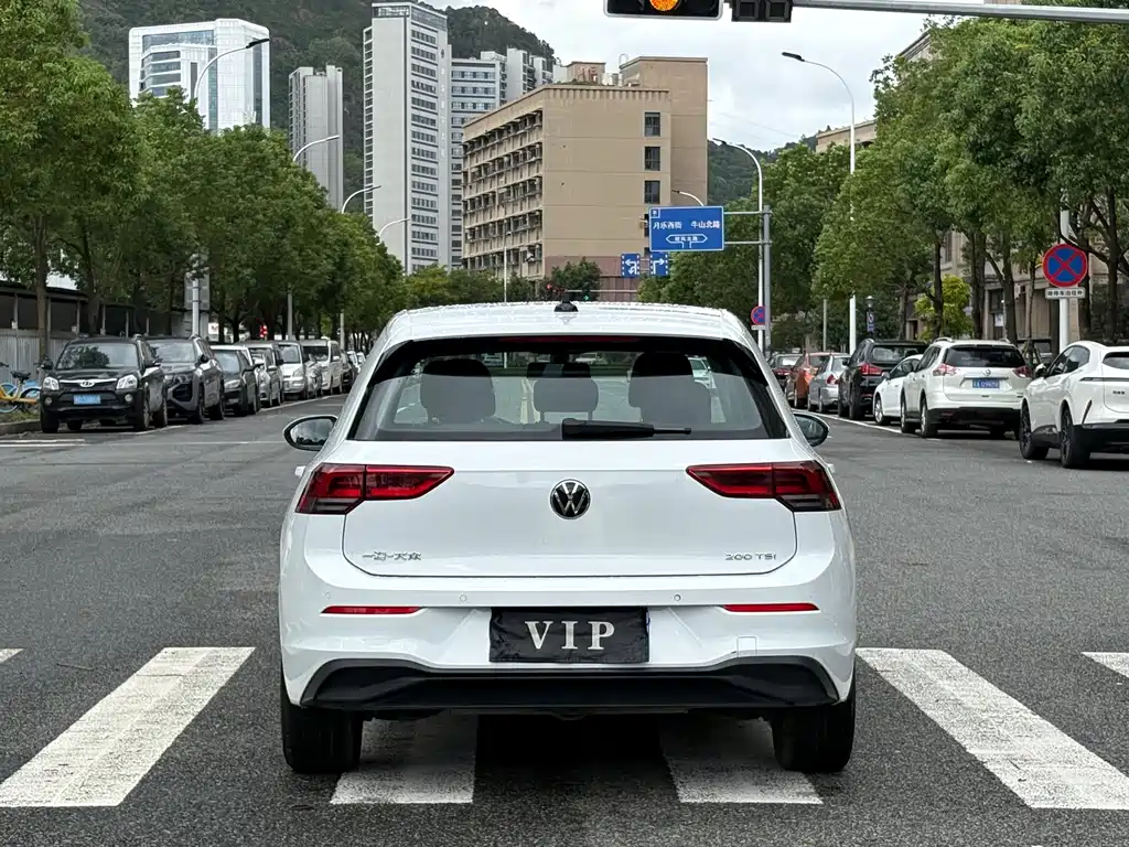 Volkswagen Golf — миниатюра 16